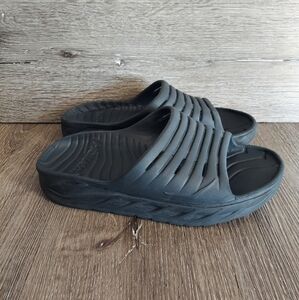 Hoka One One Ora Recovery Slide Sandal Black Men’s 8 Women's 10